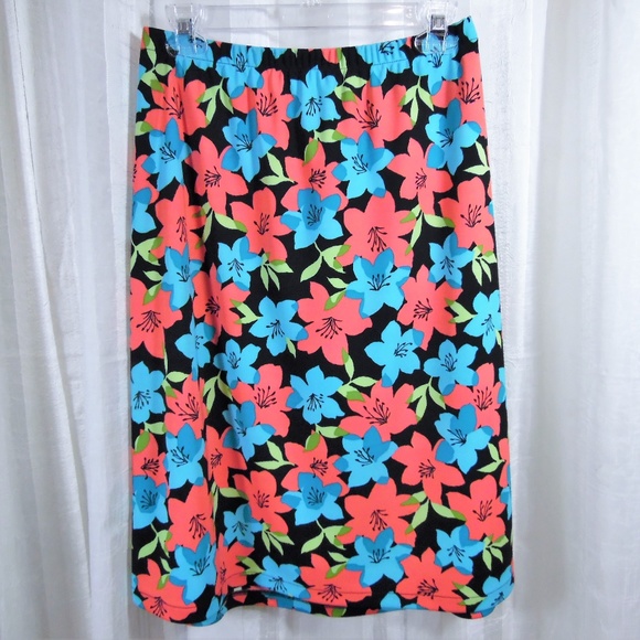 Meg Allen Floral Skirt - Picture 1 of 3